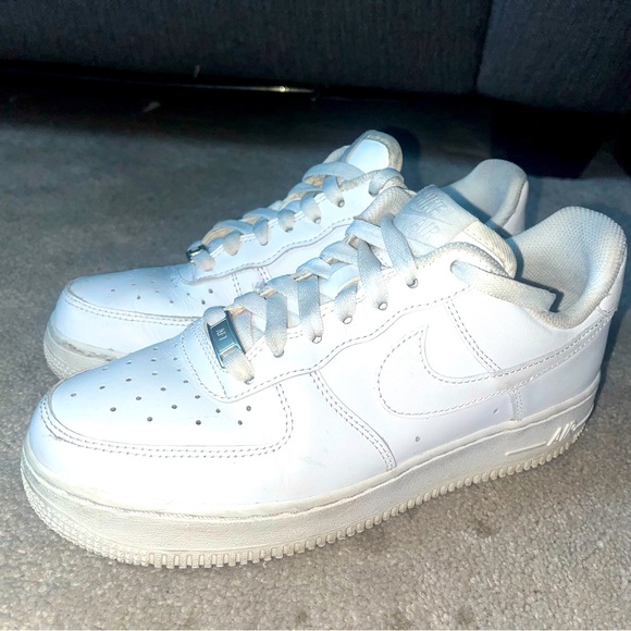 Air Force Ones - Picture 4 of 5